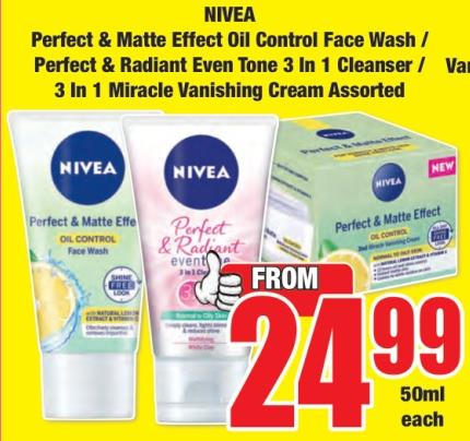 NIVEA Perfect & Matte Effect Oil Control Face Wash 