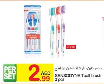 SENSODYNE Toothbrush 3 pcs