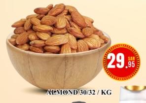 Almond 30/32 KG