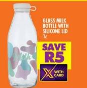 Glass milk bottle with silicone lid